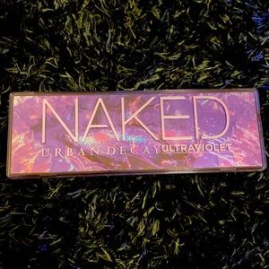 UD Naked Ultraviolet